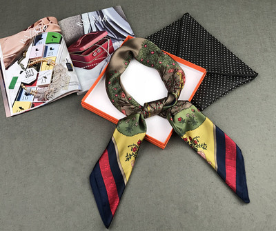 仿真絲印花方巾 90公分的優雅選擇