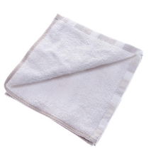 棉田道品方巾F21205 方巾的藝術(shù)與實(shí)用之美